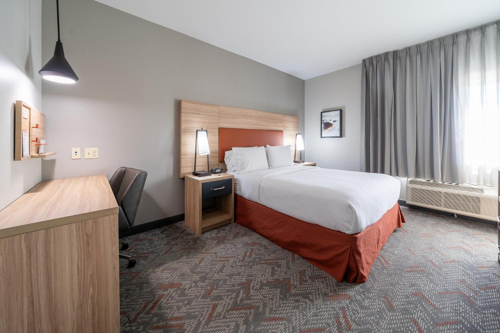 Candlewood Suites Baytown By Ihg Экстерьер фото